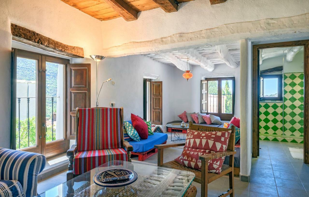 Casa Cecilia Apartment Bubion Exterior photo